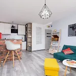 Cracow Czeczow By Renters